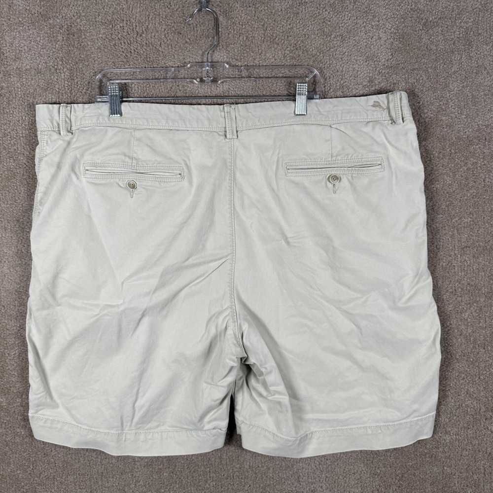 Tommy Bahama Shorts Mens 44 Beige Chino Stretch 10 Inseam Flat Front Casual - Picture 8 of 12